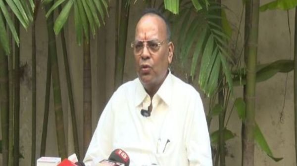 Raipur: Ajay Chandrakar's big statement - "No knife is being used on my heart"