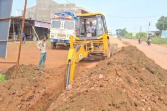 Bemetara: Villagers are troubled by the digging being done under the Nal-Jal Yojana