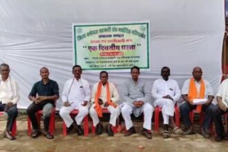 Gariaband forest produce cooperative union in uproar, despite transfer of accountant not relieved from charge