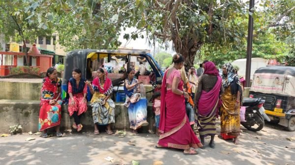 Korba: 3 died in a chicken-alcohol party, poisonous liquor being said to be the reason