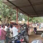 Farmers create ruckus in Kanker due to shortage of fertilizers