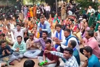 Christian community protests in Raipur: Saraswati Nagar police station surrounded