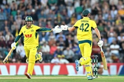 ऑस्ट्रेलिया ने रचा इतिहास: 10 साल बाद वनडे में 400+ का स्कोर, साउथ अफ्रीका को मिला 432 रन का लक्ष्य