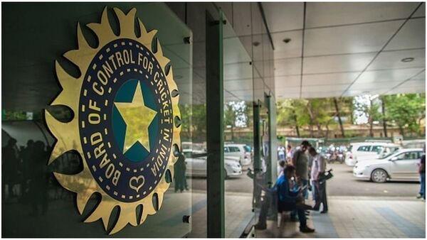 BCCI ने कोच पदों के लिए निकाली भर्ती | जानें योग्यता, अनुभव और आवेदन प्रक्रिया