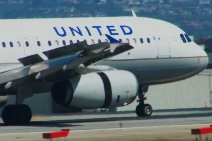 यूनाइटेड एयरलाइंस फ्लाइट का इंजन हवा में फेल, पायलट की सूझबूझ से टली बड़ी दुर्घटना