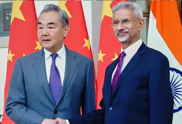 भारत-चीन संबंधों पर बड़ा संकेत: चीन के विदेश मंत्री वांग यी ने दिए रिश्ते सुधार के संकेत, आज PM मोदी से करेंगे मुलाकात