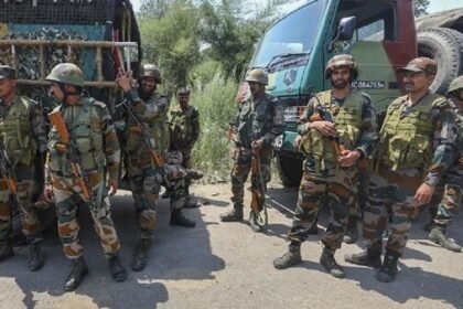जम्मू-कश्मीर बारामूला में घुसपैठ की कोशिश नाकाम, मुठभेड़ में एक जवान शहीद, सेना का सर्च ऑपरेशन जारी