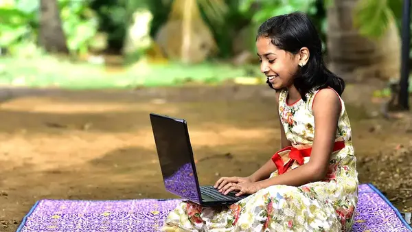 भारत की पहली AI आंगनबाड़ी: हाइटेक सुविधाएं और डबल हुए बच्चे, प्राइवेट स्कूलों को चुनौती