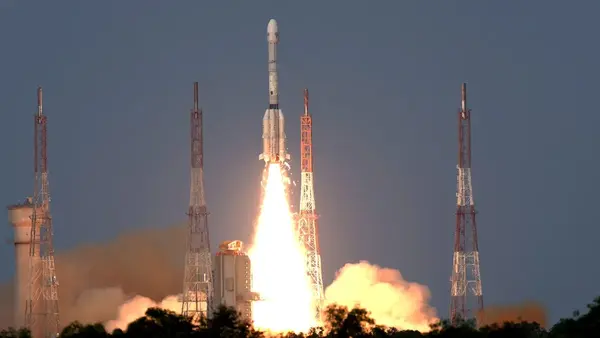 ISRO का नया रॉकेट: 40 मंजिला ऊंचाई और 75,000 किलो पेलोड ले जाने की क्षमता