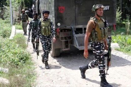 कश्मीर के कुलगाम में सुरक्षाबलों की बड़ी सफलता दो आतंकी हुए ढेर