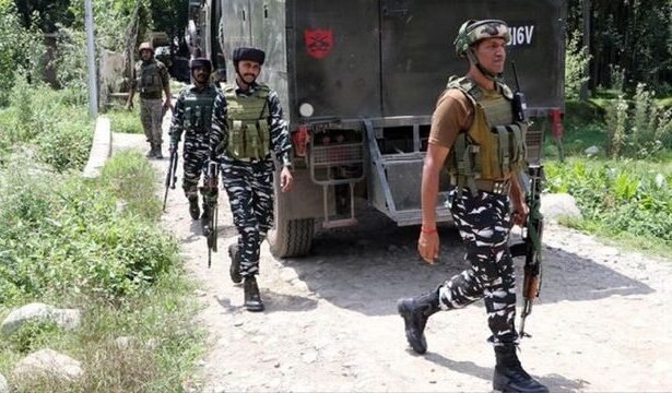 कश्मीर के कुलगाम में सुरक्षाबलों की बड़ी सफलता दो आतंकी हुए ढेर