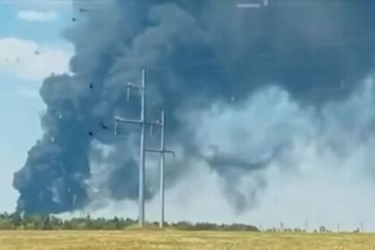 रूस की नोवोशाख्तिंस्क ऑयल रिफाइनरी 3 दिन से जल रही, यूक्रेन ने ड्रोन हमले तेज किए