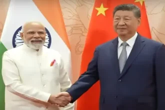 SCO Summit 2025: राष्ट्रपति शी जिनपिंग से मिले पीएम मोदी, बॉर्डर पर शांति और स्थिरता पर जोर