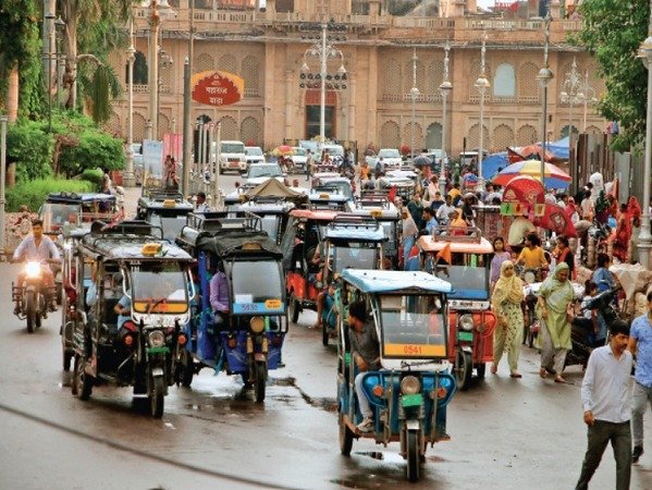 ग्वालियर में रॉन्ग साइट रोकने के लिए 21 चौराहों पर लगेगा एनाउंसमेंट सिस्टम, स्मार्ट सिटी का बड़ा कदम