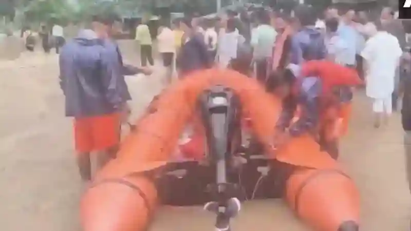 Flood havoc in Punjab: 400 students and teachers stranded in Navodaya Vidyalaya, Gurdaspur