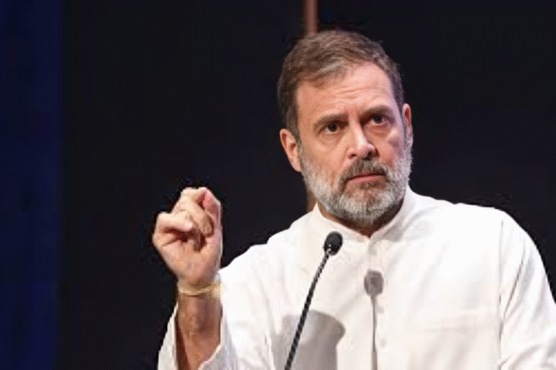 10 anonymous parties of Gujarat received donations of 4300 crores, Rahul Gandhi asked questions to Election Commission