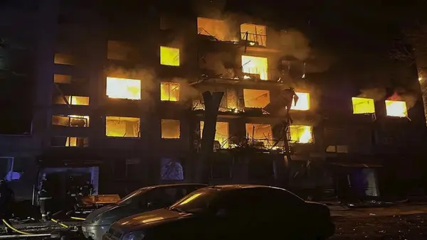 रूस-यूक्रेन युद्ध: कीव पर रूस का घातक हमला, 3 लोगों की मौत और 12 घायल