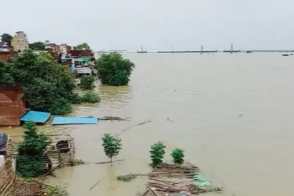 यूपी में बाढ़ का कहर: 15 जिले जलमग्न, करीब पौने 3 लाख लोग प्रभावित