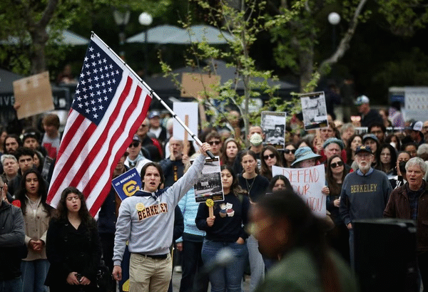 अमेरिका ने 6000 स्टूडेंट वीजा रद्द किए, 4000 अपराधों और आतंकवाद से जुड़े मामलों में शामिल