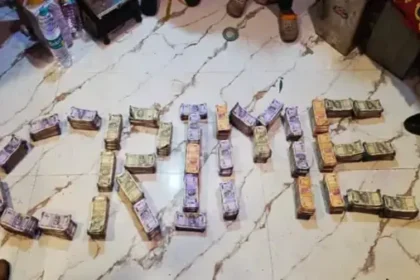 इंदौर में हिस्ट्रीशीटर महिला की झोपड़ी से 48 लाख कैश और 1 करोड़ की ब्राउनशुगर बरामद