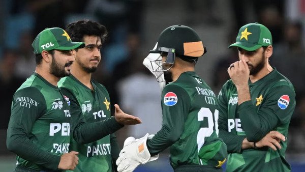 एशिया कप 2025: पाकिस्तान की धमाकेदार शुरुआत, ओमान को 93 रनों से हराया