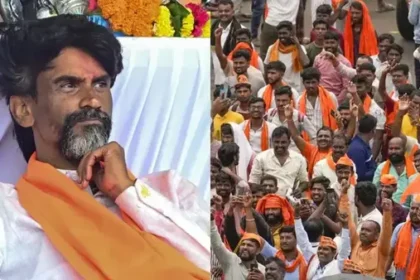 मराठा आरक्षण आंदोलन: मनोज जरांगे ने भूख हड़ताल खत्म की, सरकार ने मानी मांगें; बॉम्बे हाईकोर्ट कल करेगा सुनवाई