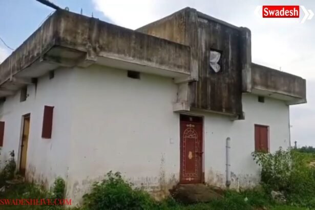 Bokaro: Police busted an illegal liquor factory operating under the guise of a vegetable vendor.