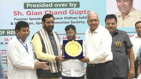 पंचकूला में बैडमिंटन टूर्नामेंट का आगाज़, मुख्यमंत्री नायब सिंह सैनी बोले- "हरियाणा खेलों में बना रहा धाकड़ पहचान"