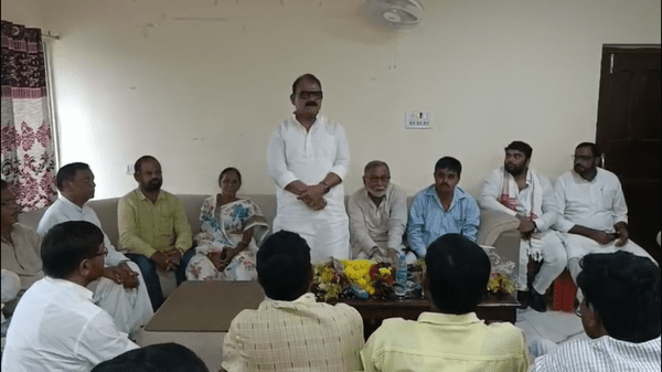 सोरेन सरकार की उपलब्धियों की प्रशंसा, बिहार चुनाव पर पूर्व मंत्री मिथिलेश ठाकुर का बड़ा बयान