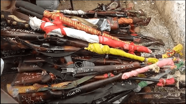 मुरैना में आपराधिक शस्त्र धारकों के लाइसेंस सस्पेंड, कानून-व्यवस्था पर कड़ा संदेश