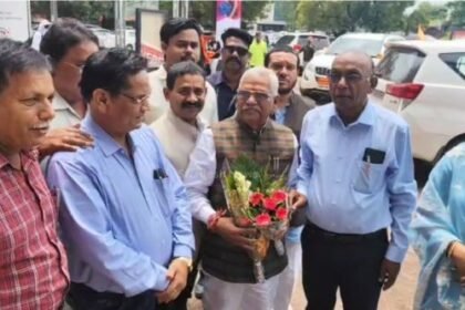 Special train of Ramlala Darshan Yojana left from Durg