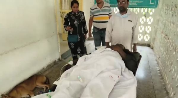 Bokaro: Bike riding criminals shot four bullets at tractor driver
