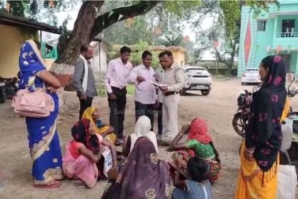 Payment not received for collection of tendu leaves, villagers angry