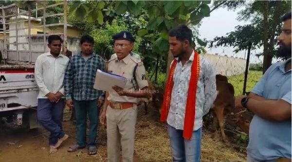 Mahila Morcha demonstration: siege of Rajiv Bhawan