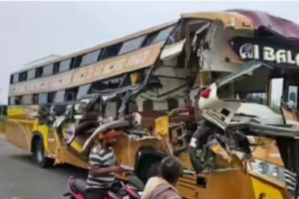 A bus carrying devotees from Ayodhya to Kashi met with an accident
