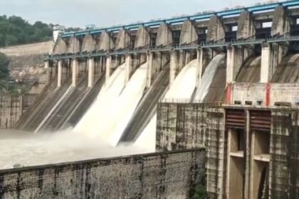 Katghora: Three gates opened from Minimata Bango Dam