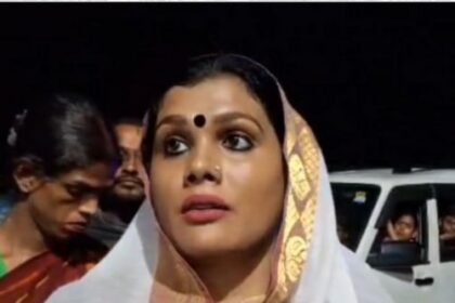 Dhanbad: Sweta Kinnar threatened for raising voice against fake eunuchs