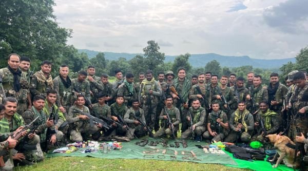 Big success of security forces in Hazaribagh: Three reward-carrying Naxalites killed