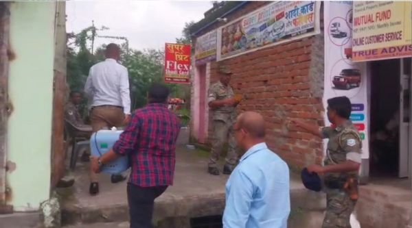 NIA's big action in Wasseypur, Dhanbad: Raid at Shahbaz Ansari's house