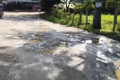 Road built at a cost of crores of rupees is dilapidated in a year
