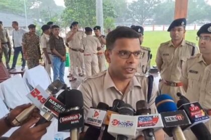 Dhanbad police prepare for Durga Puja