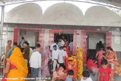 First day of Sharadiya Navratri: Devotees throng Devi temples in Balrampur