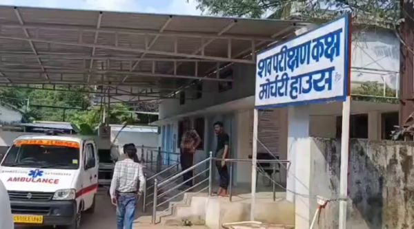 Ambikapur: A young man consumed poison after not getting Rs 500 to buy a mobile phone.