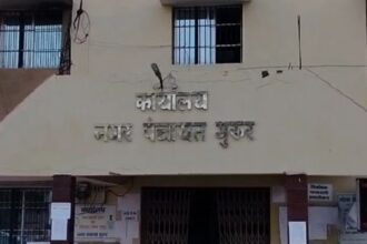 Balod: Gurur Nagar Panchayat President Pradeep Sahu accused of occupying government land