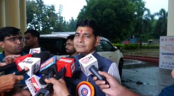 Raipur: Big statement by Higher Education Minister Tankaram Verma