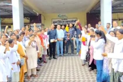 Mass resignation in Surajpur: 630 NHM employees protest