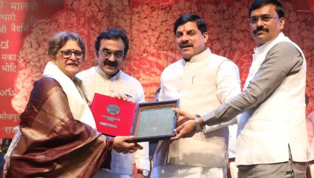 Just like Char Dham is at the feet of the mother, similarly Anand Dham is in the lap of the mother tongue: CM Dr. Yadav