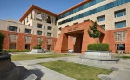 Chief Minister Dr. Mohan takes a major decision towards women's empowerment, handing over district leadership to 7 female IAS officers.