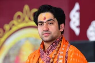 Pt. Dhirendra Shastri's statement: Hindus are most threatened by double-faced Hindus