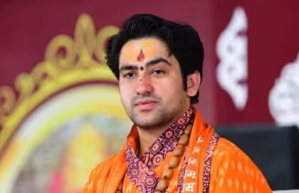 Pt. Dhirendra Shastri's statement: Hindus are most threatened by double-faced Hindus